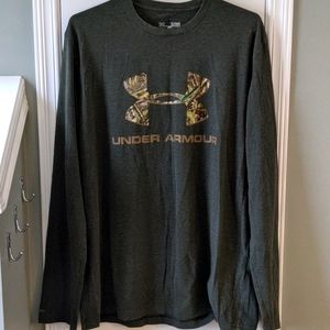 Men's Under Armour long sleeve